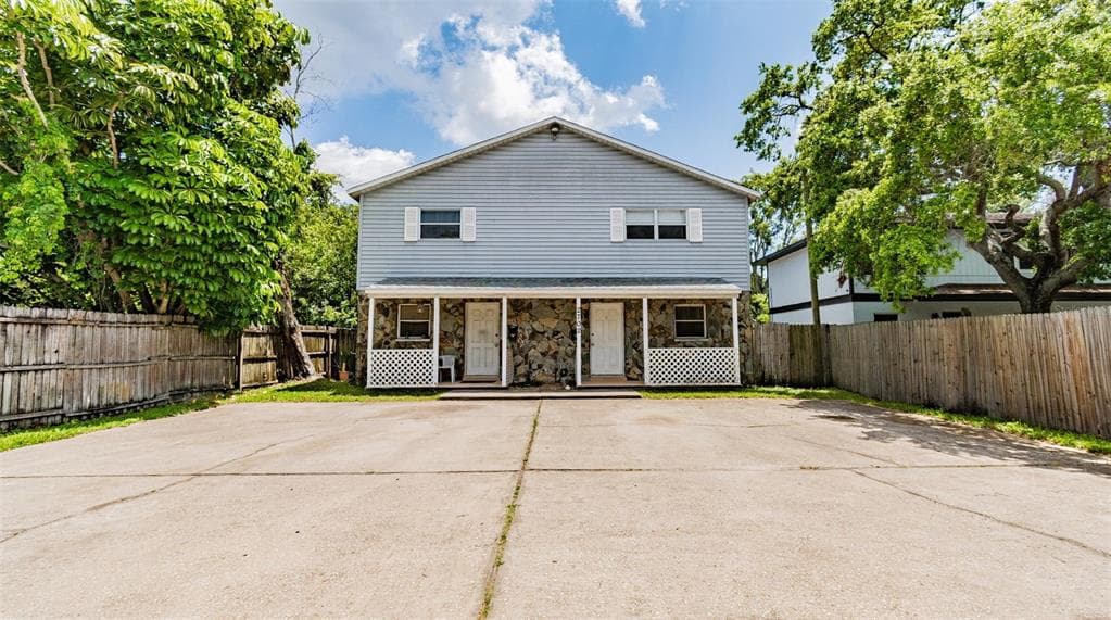 2702 62ND AVENUE N ST PETERSBURG, FL 33702