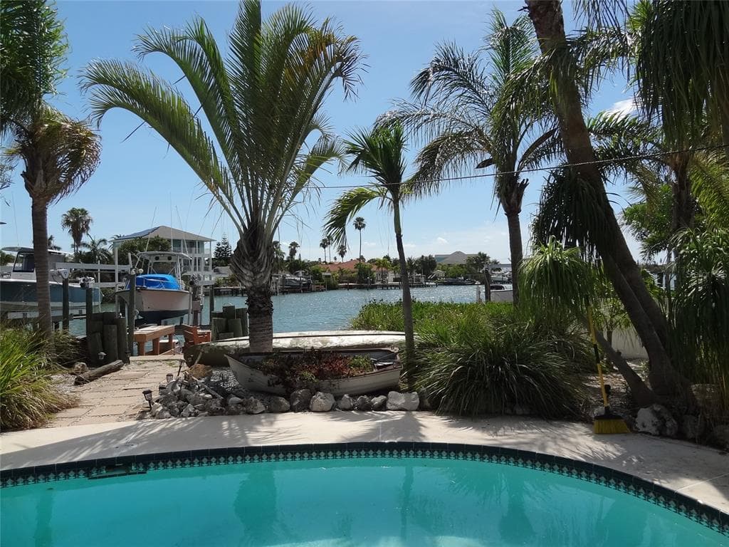 14008 W PARSLEY DRIVE