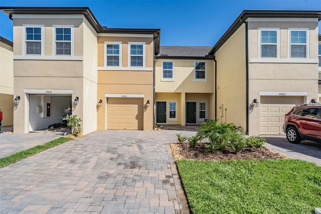 29861 SOUTHWELL LANE WESLEY CHAPEL, FL 33543