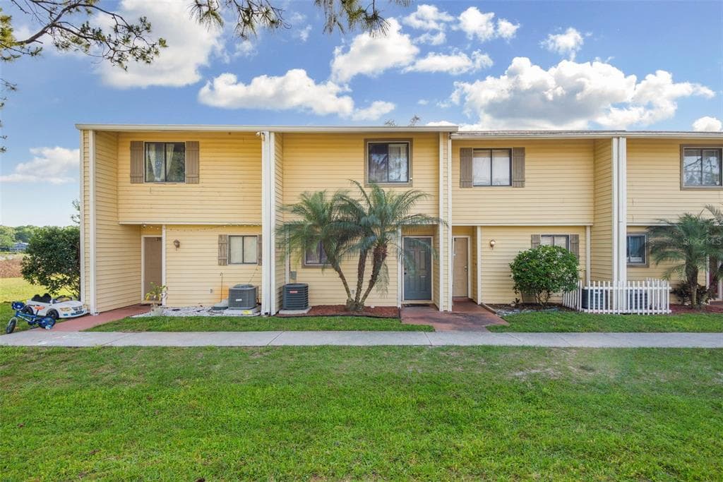 22640 WATERSEDGE BOULEVARD UNIT 69