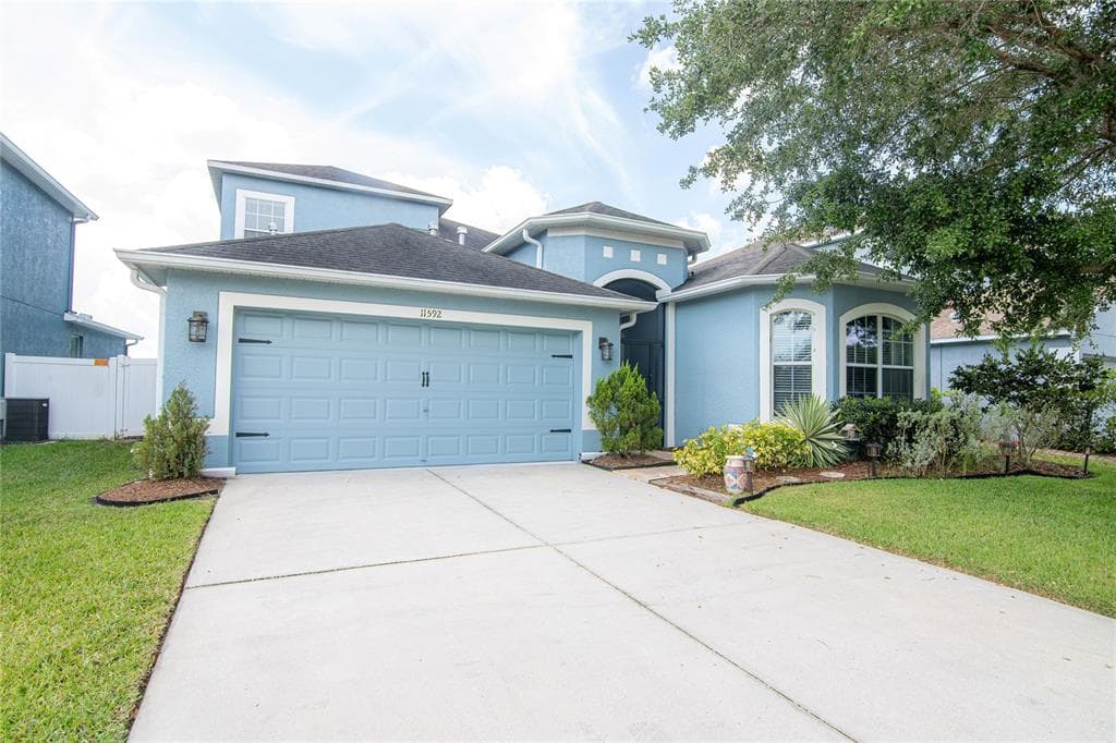 11592 WESTON COURSE LOOP RIVERVIEW, FL 33579