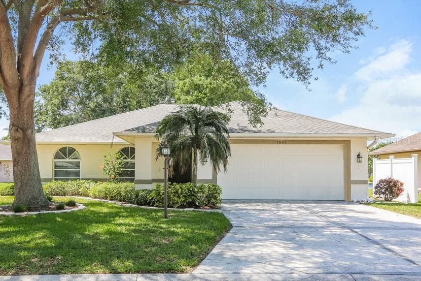 5026 25TH STREET E BRADENTON, FL 34203