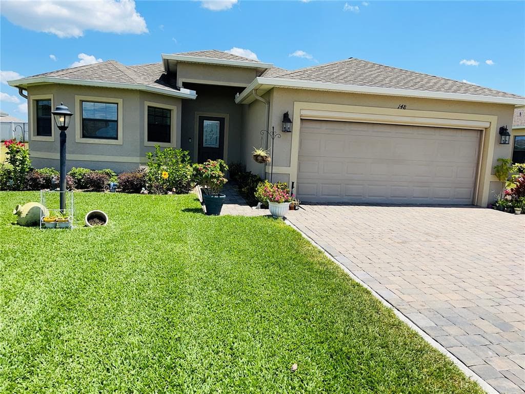 148 BENTLEY OAKS BOULEVARD AUBURNDALE, FL 33823