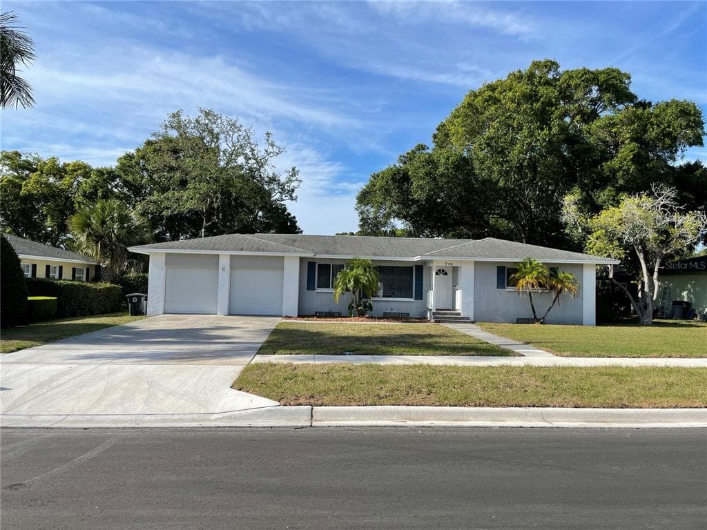 710 OSCEOLA ROAD BELLEAIR, FL 33756