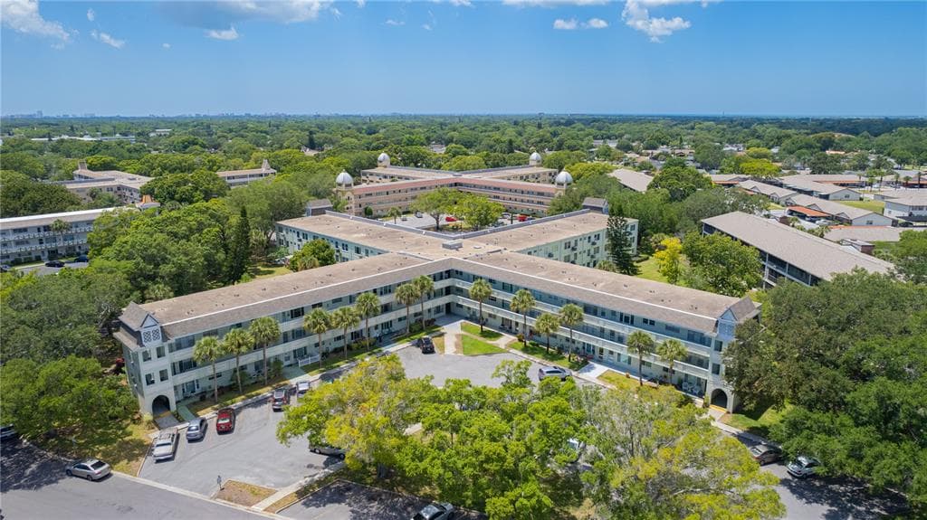 2386 SUMATRAN WAY UNIT 36 CLEARWATER, FL 33763