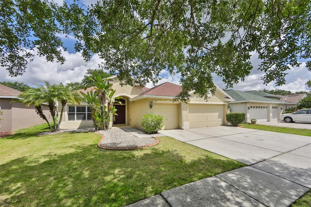 1322 EMERALD HILL WAY VALRICO, FL 33594