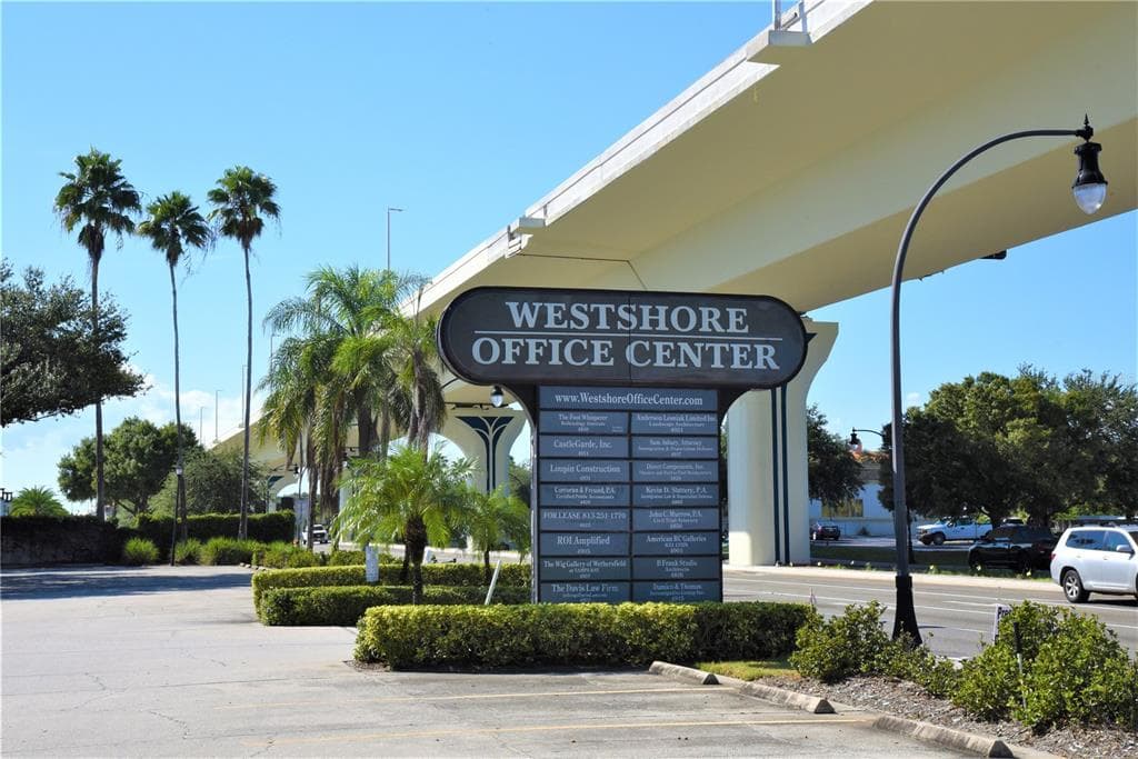 4802 W GANDY BOULEVARD UNIT B11 TAMPA, FL 33611