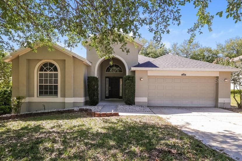 3694 FALLSCREST CIRCLE CLERMONT, FL 34711