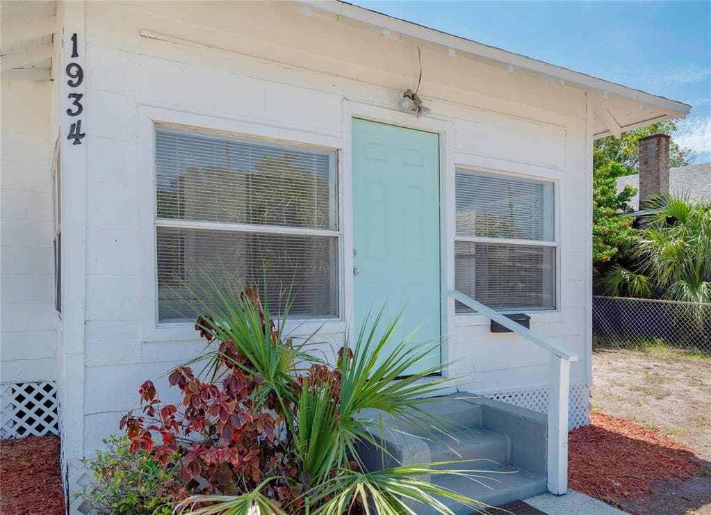 1934 23RD STREET S ST PETERSBURG, FL 33712