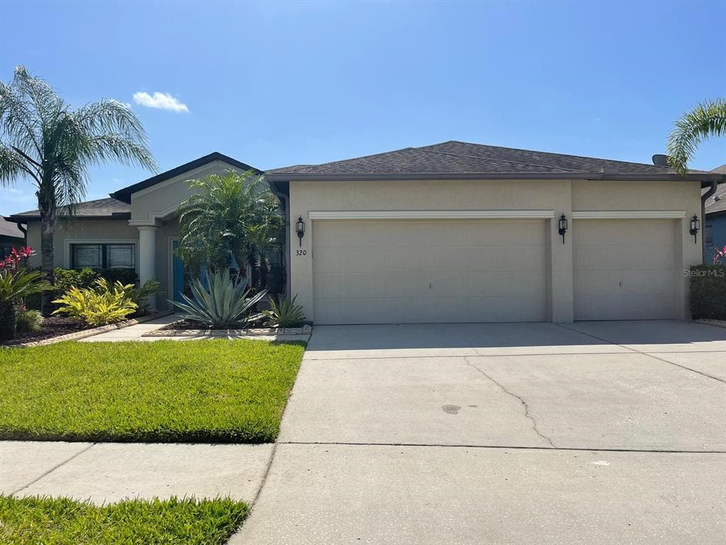 320 STAR SHELL DRIVE APOLLO BEACH, FL 33572