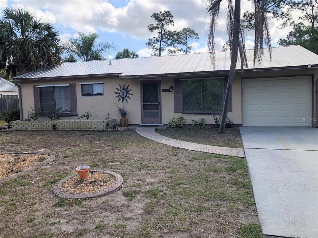 1304 INVERNESS STREET PORT CHARLOTTE, FL 33952