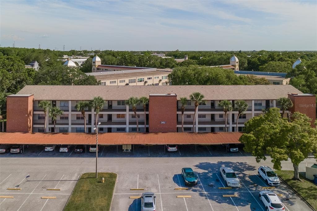 2452 ENTERPRISE ROAD UNIT 18 CLEARWATER, FL 33763