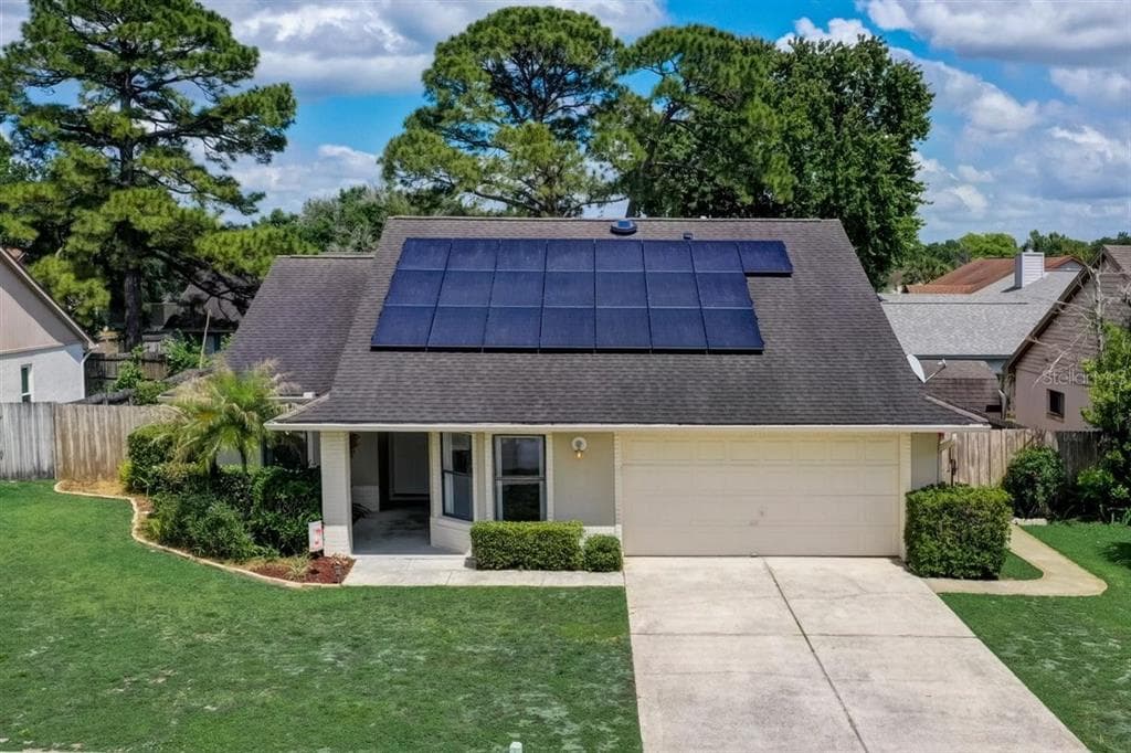 1059 BECKSTROM DRIVE OVIEDO, FL 32765