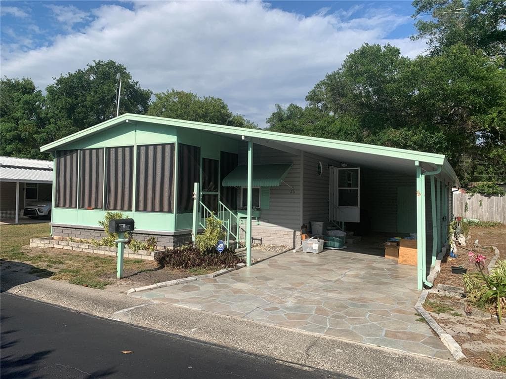 6950 46TH AVENUE N UNIT 26 ST PETERSBURG, FL 33709