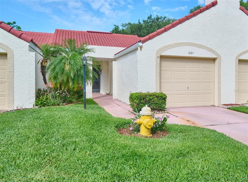 1084 SEVILLE DRIVE PALM HARBOR, FL 34684