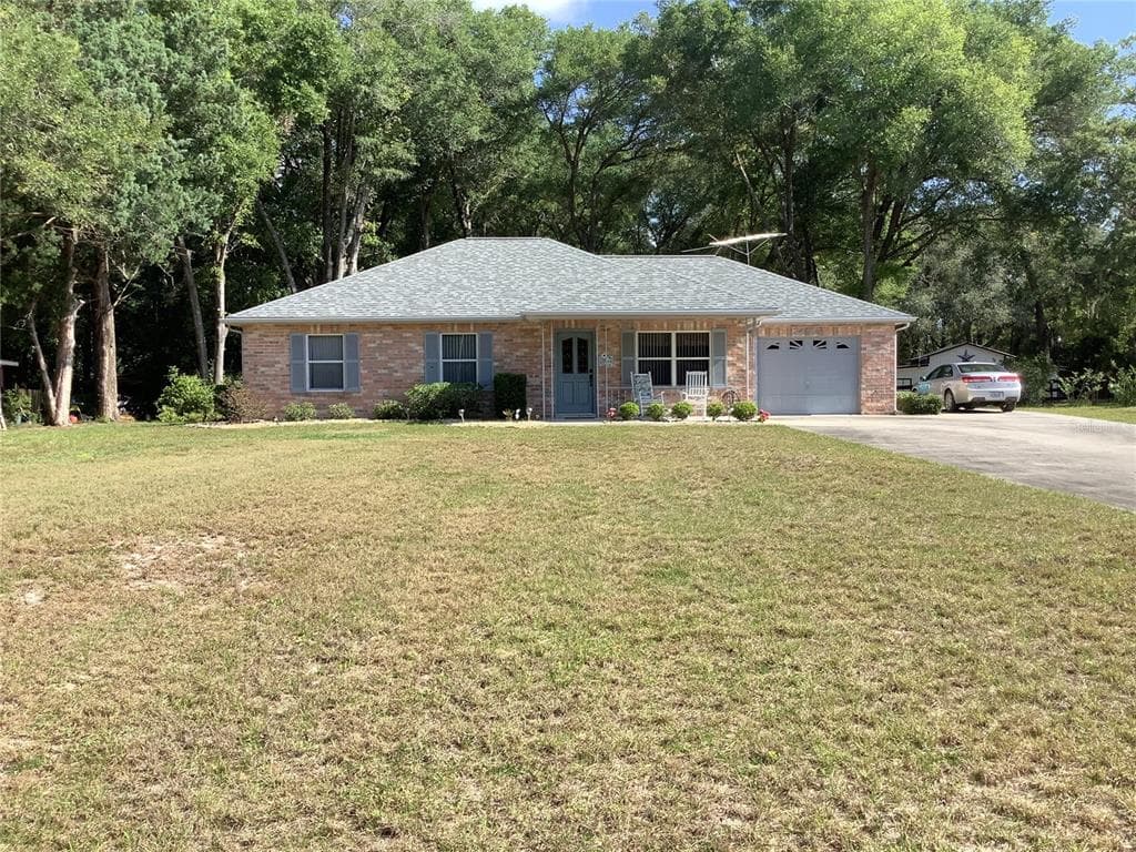 34315 SUNRIDGE DRIVE RIDGE MANOR, FL 33523