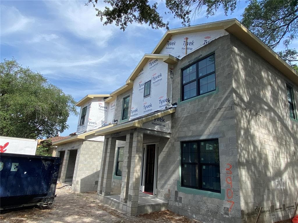 3907 W MCKAY AVENUE TAMPA, FL 33609