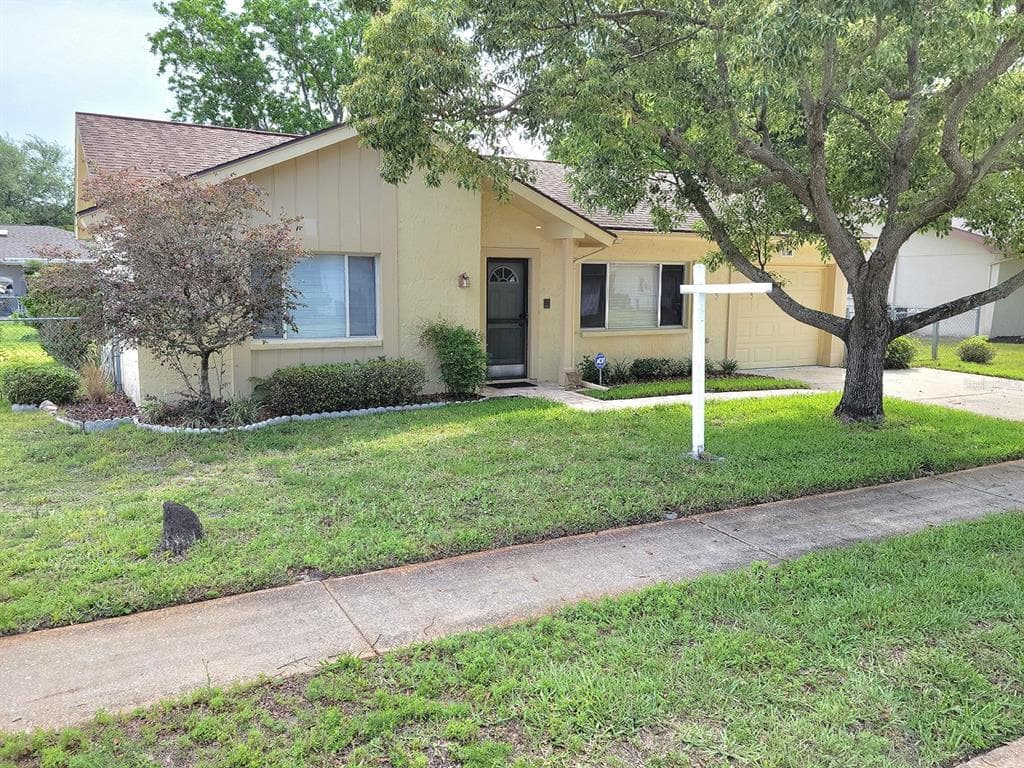 12906 SANDBURST LANE HUDSON, FL 34667