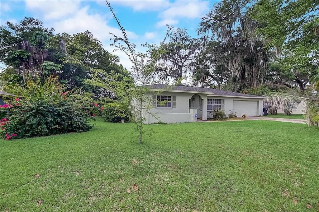 2904 FOREST CIRCLE SEFFNER, FL 33584