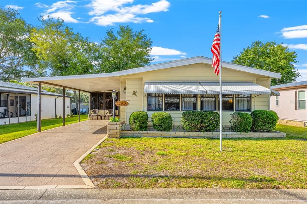 35208 LINDSEY LANE ZEPHYRHILLS, FL 33541