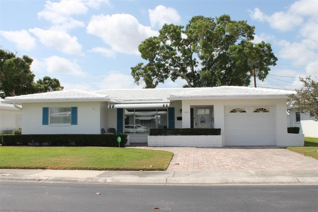 4406 95TH AVENUE N PINELLAS PARK, FL 33782