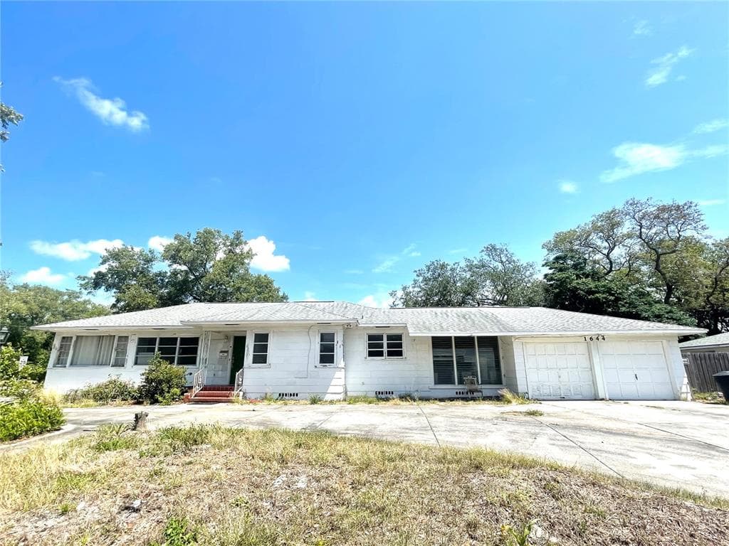 1644 CLEVELAND STREET CLEARWATER, FL 33755