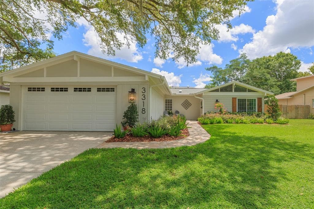 3318 VALENCIA ROAD TAMPA, FL 33618