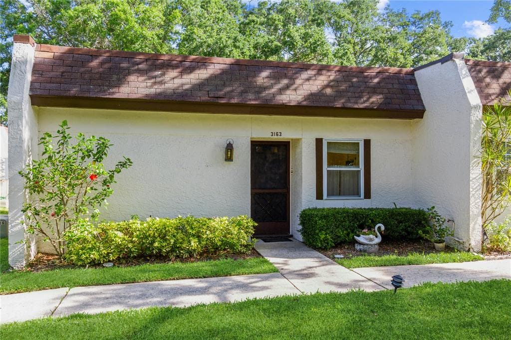 3163 MISSION GROVE DRIVE PALM HARBOR, FL 34684