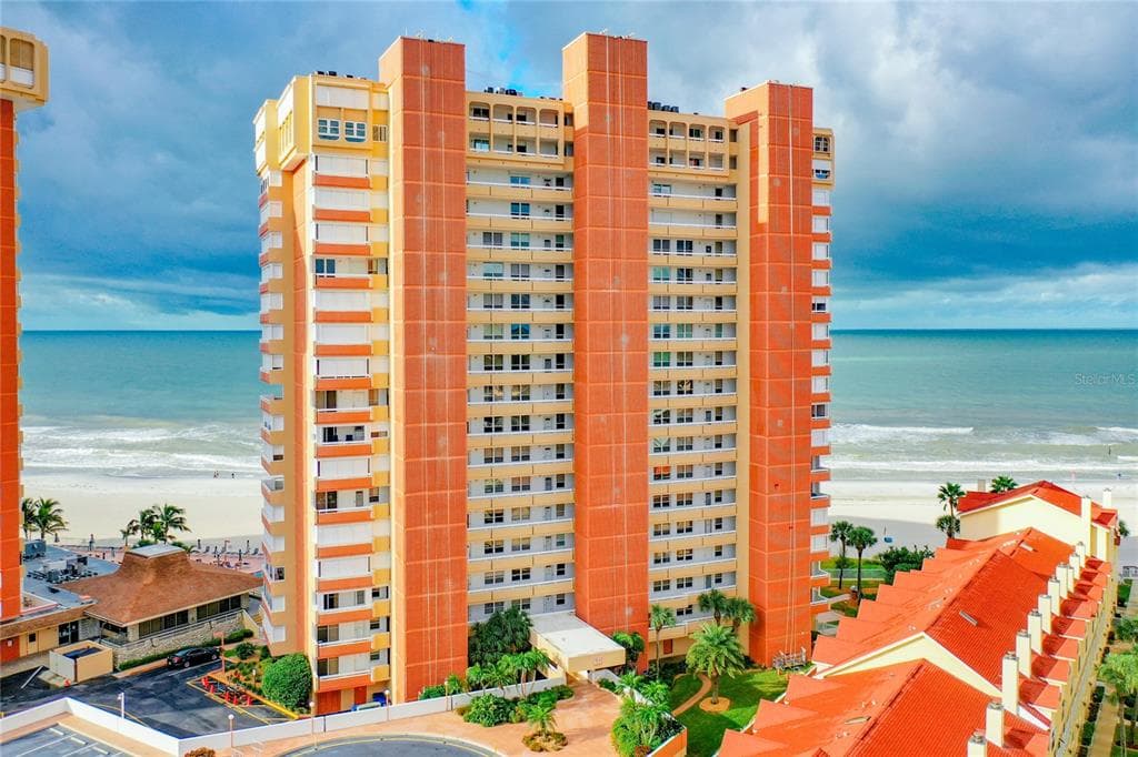 17940 GULF BOULEVARD UNIT 16A REDINGTON SHORES, FL 33708