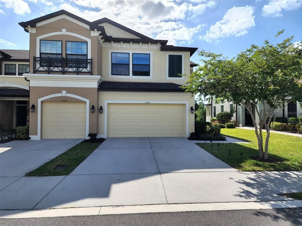 11512 CROWNED SPARROW LANE TAMPA, FL 33626