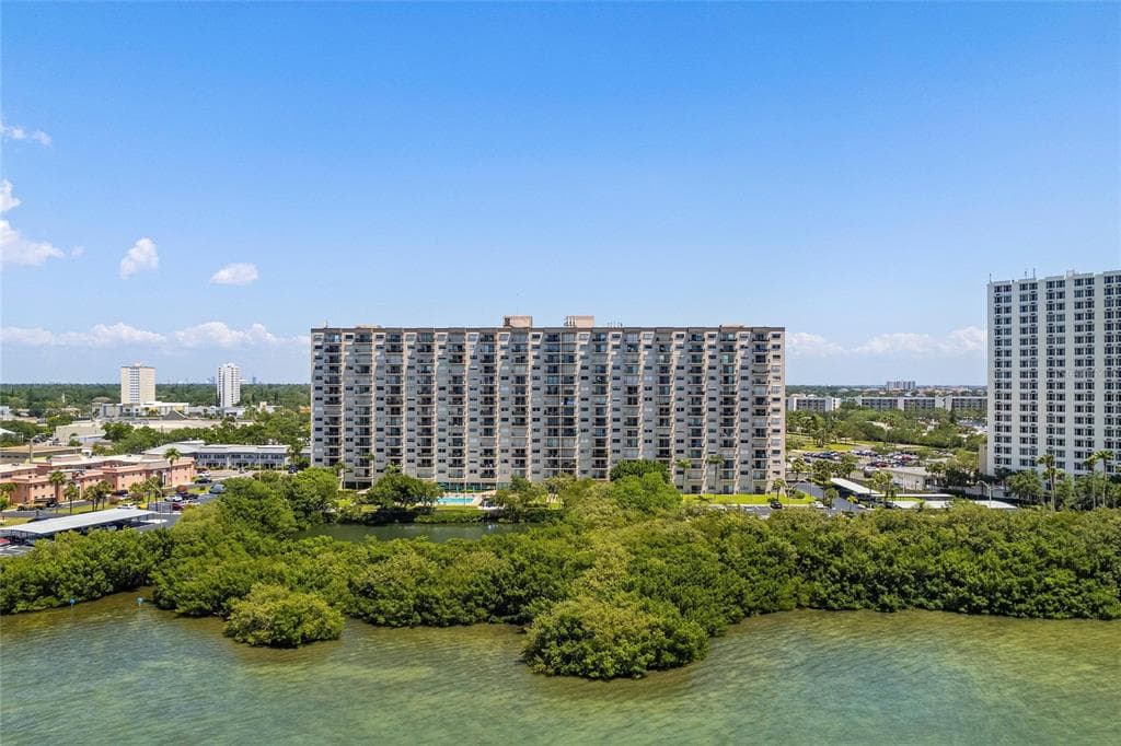 7050 SUNSET DRIVE S UNIT 311 SOUTH PASADENA, FL 33707