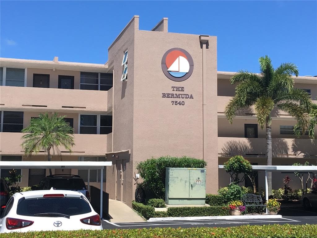 7540 BAY ISLAND DRIVE S UNIT 156 SOUTH PASADENA, FL 33707