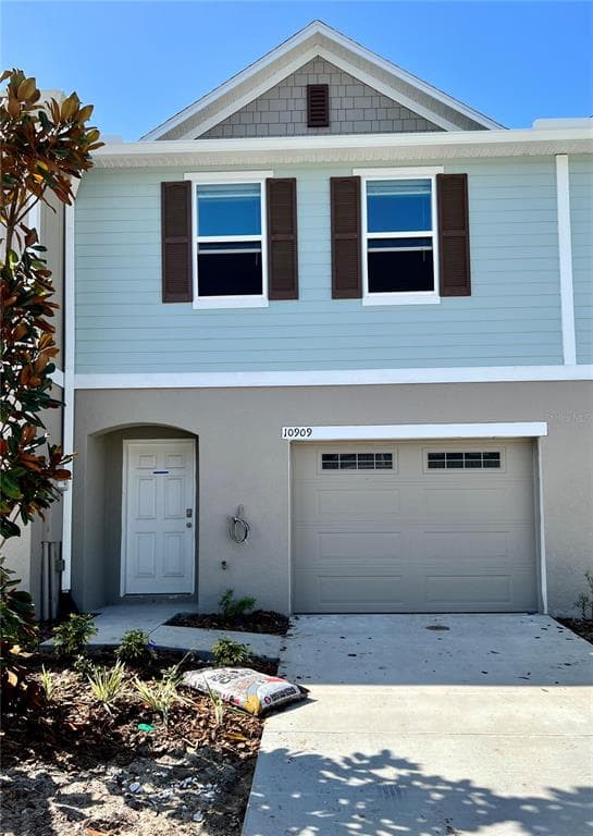 10909 FLYING SQUIRREL AVENUE TAMPA, FL 33610