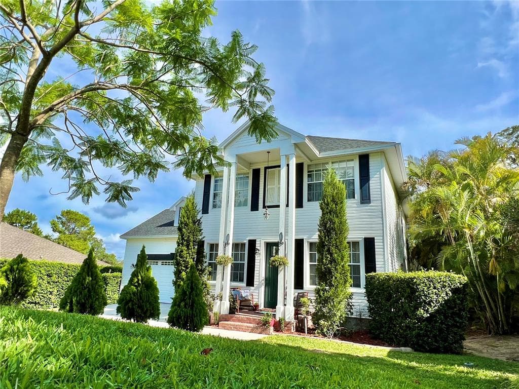 1810 LEXINGTON PLACE TARPON SPRINGS, FL 34688