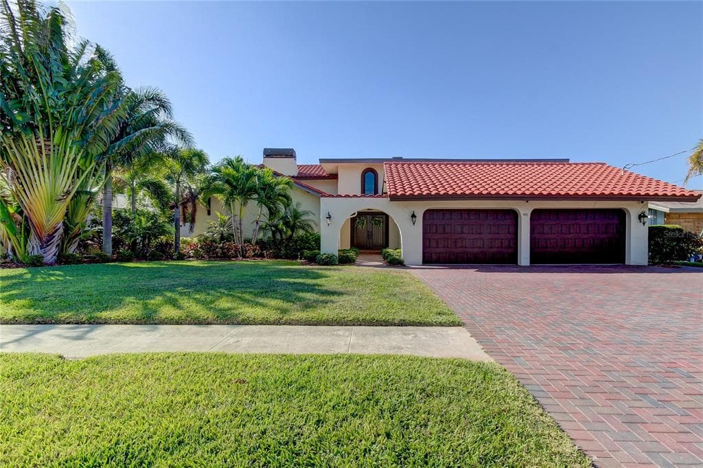 411 PALM ISLAND SE