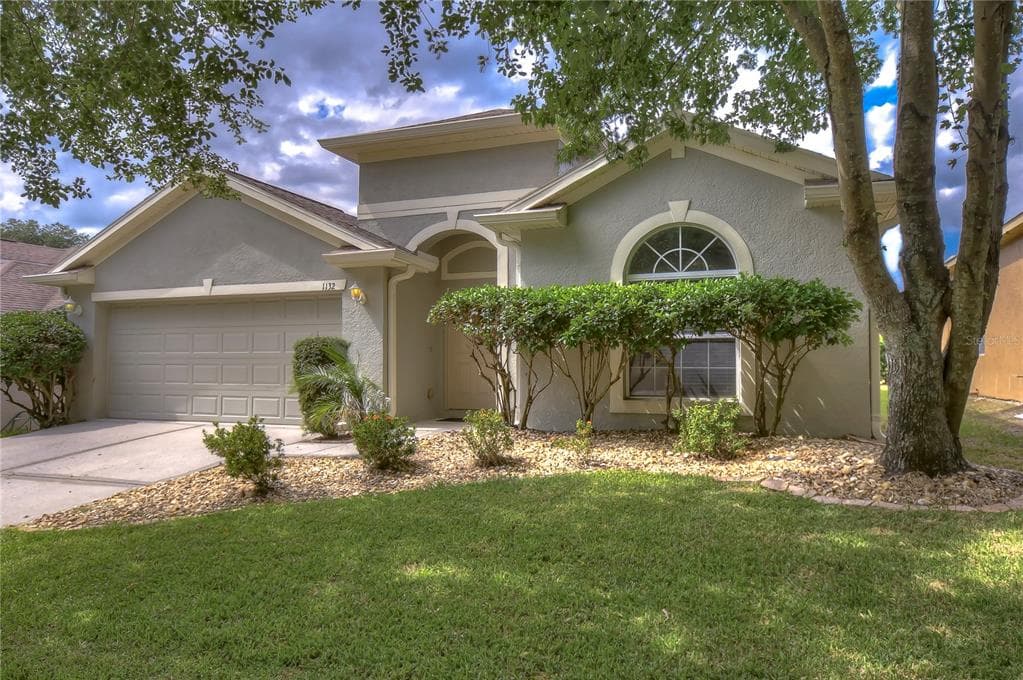 1132 EMERALD HILL WAY VALRICO, FL 33594