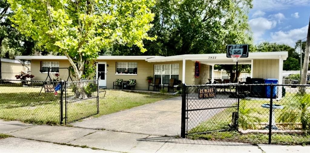 7922 RIDEOUT ROAD TAMPA, FL 33619