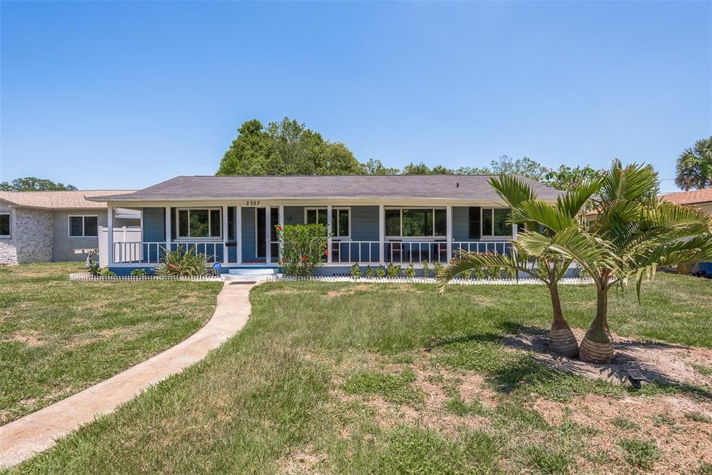 2327 49TH STREET N ST PETERSBURG, FL 33710