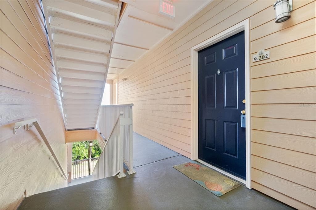 5000 CULBREATH KEY WAY UNIT 9-202