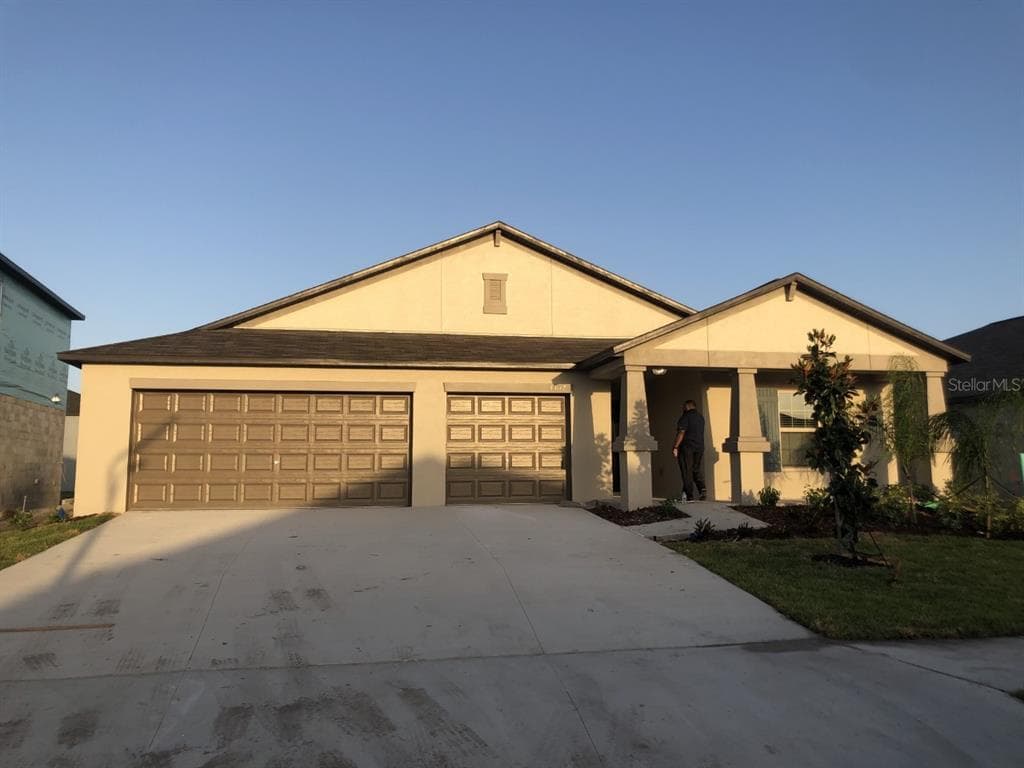 3507 N MARYLAND AVENUE PLANT CITY, FL 33565