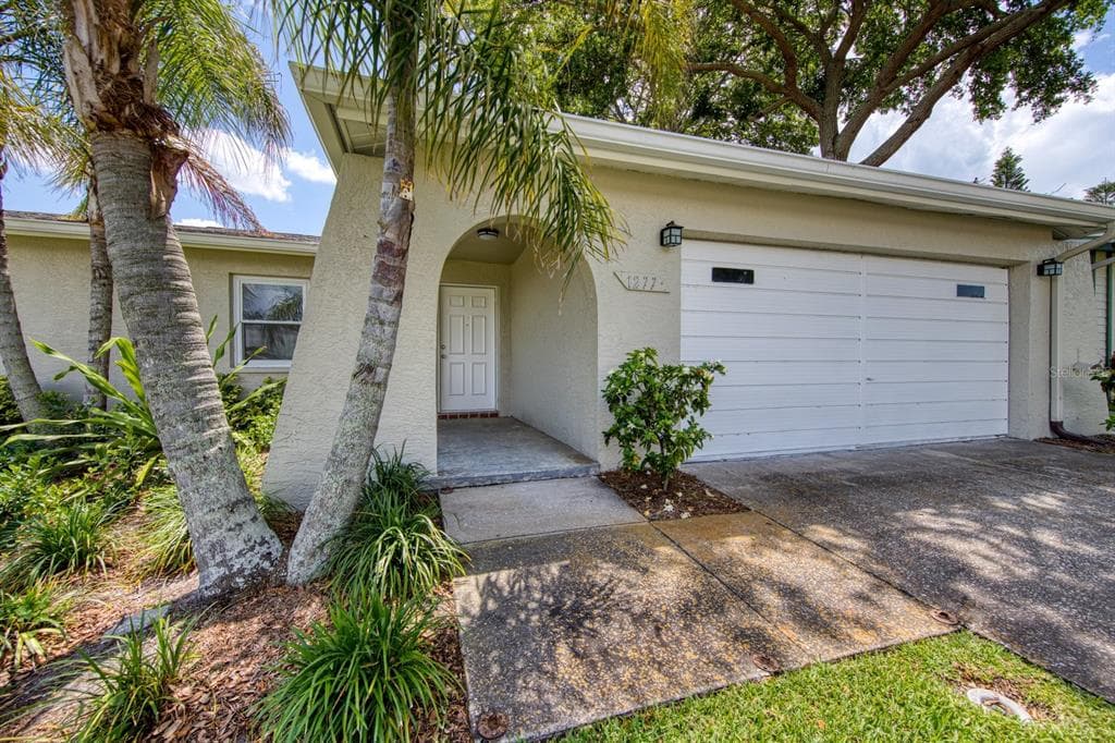 1277 LOTUS PATH CLEARWATER, FL 33756