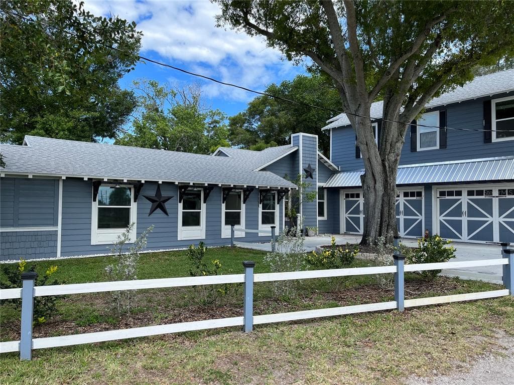 808 9TH AVENUE SW LARGO, FL 33770