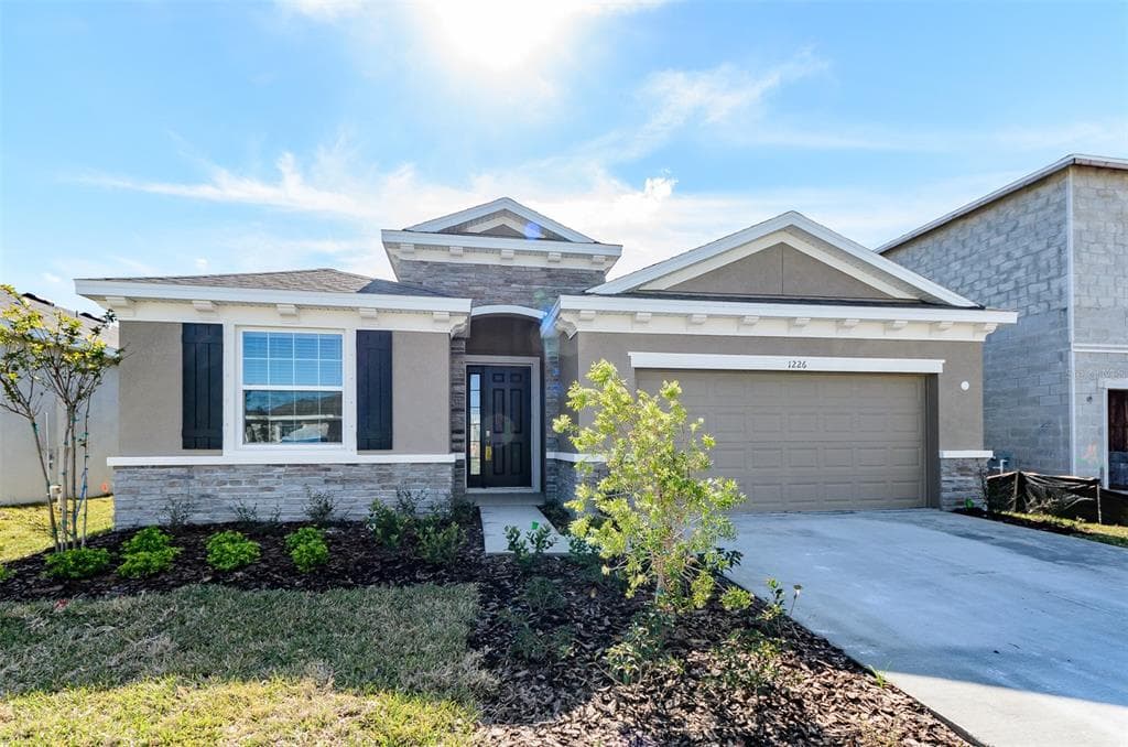 1226 OCEAN SPRAY DRIVE RUSKIN, FL 33570