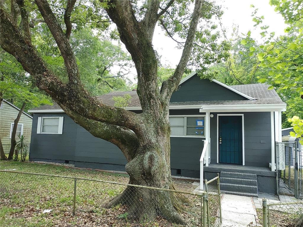 1090 SAINT CLAIR STREET JACKSONVILLE, FL 32254