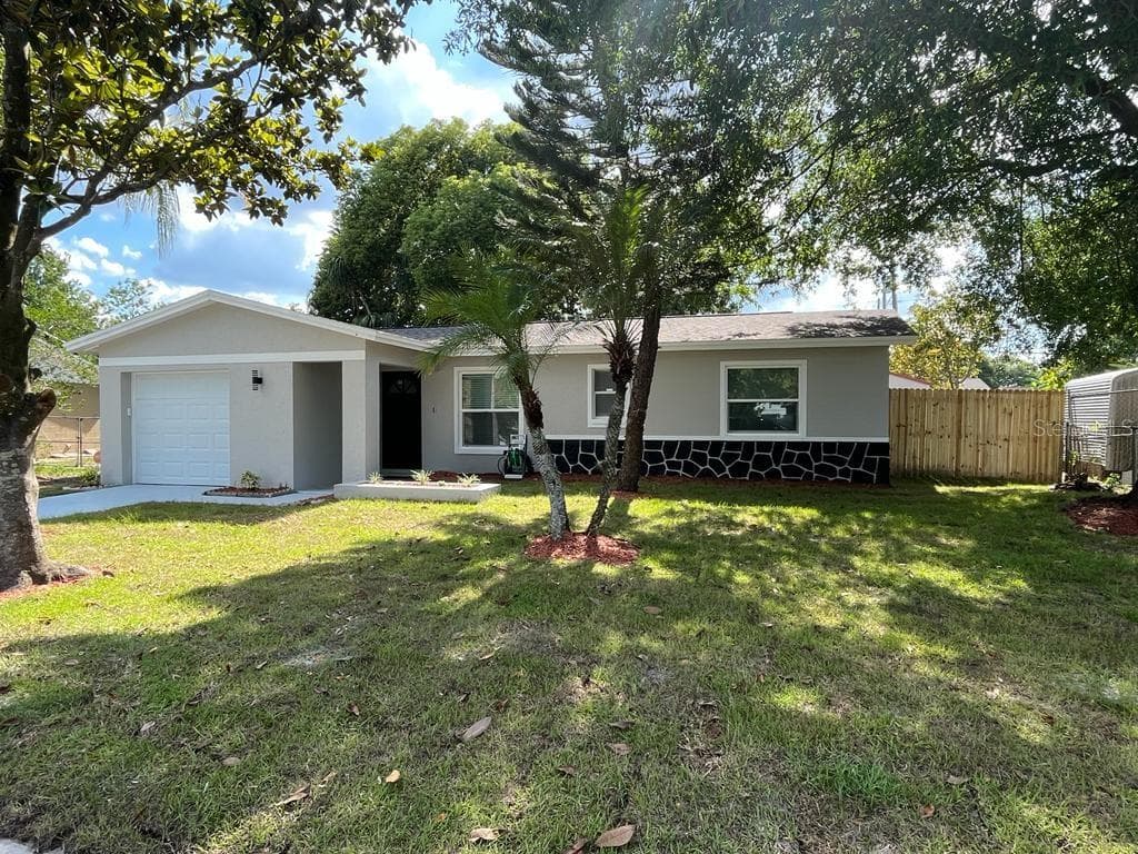 604 BRIARCLIFF DRIVE
