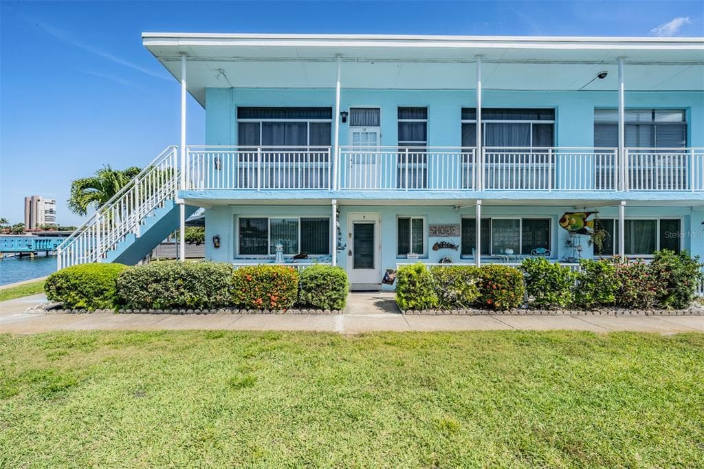 1834 SHORE DRIVE S UNIT 9 SOUTH PASADENA, FL 33707