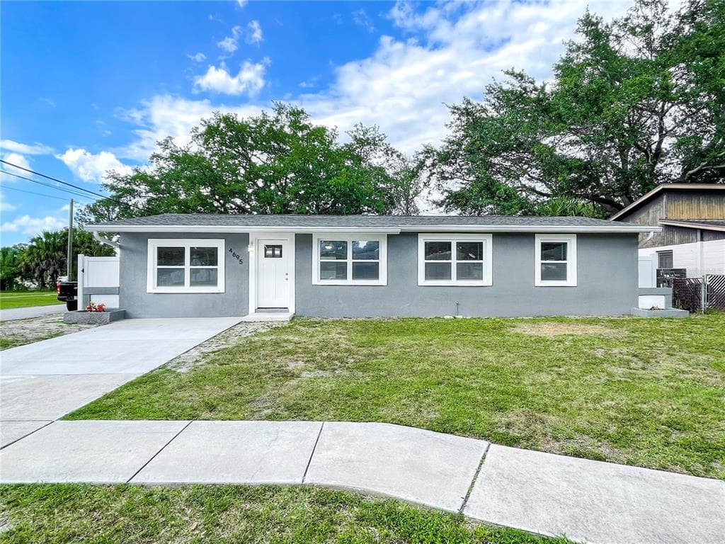4695 86TH AVENUE N PINELLAS PARK, FL 33782