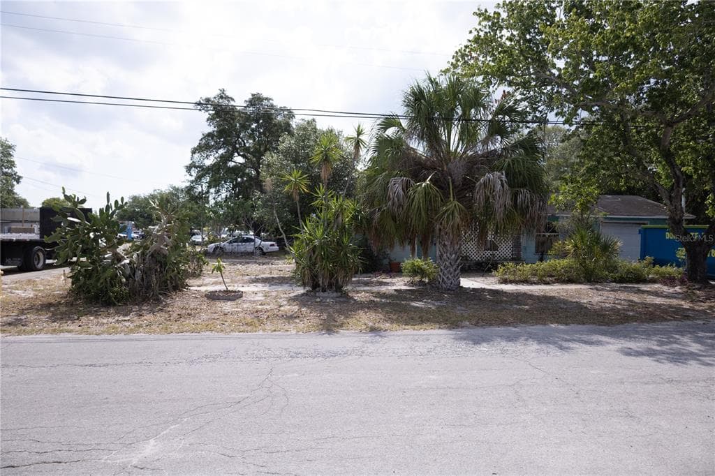 800 51ST STREET S GULFPORT, FL 33707