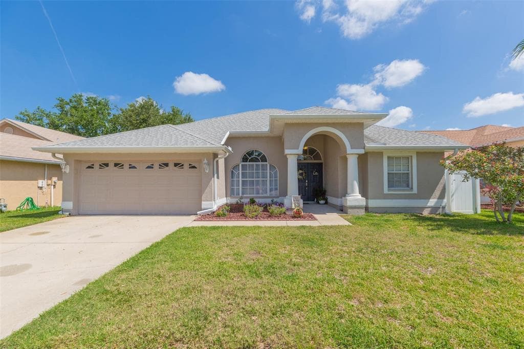 1229 SALT LAKE DRIVE TARPON SPRINGS, FL 34689