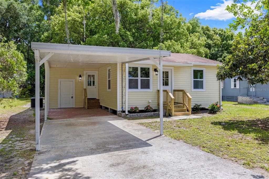 37150 BELFORD COURT ZEPHYRHILLS, FL 33541
